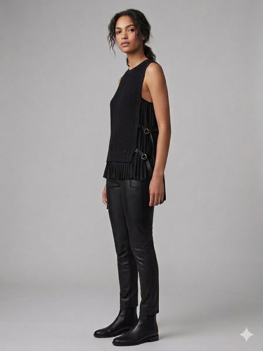 Rudsak Mixed Media Pleated Knit Top D-Ring Side Buckles Black Sz M Flattering